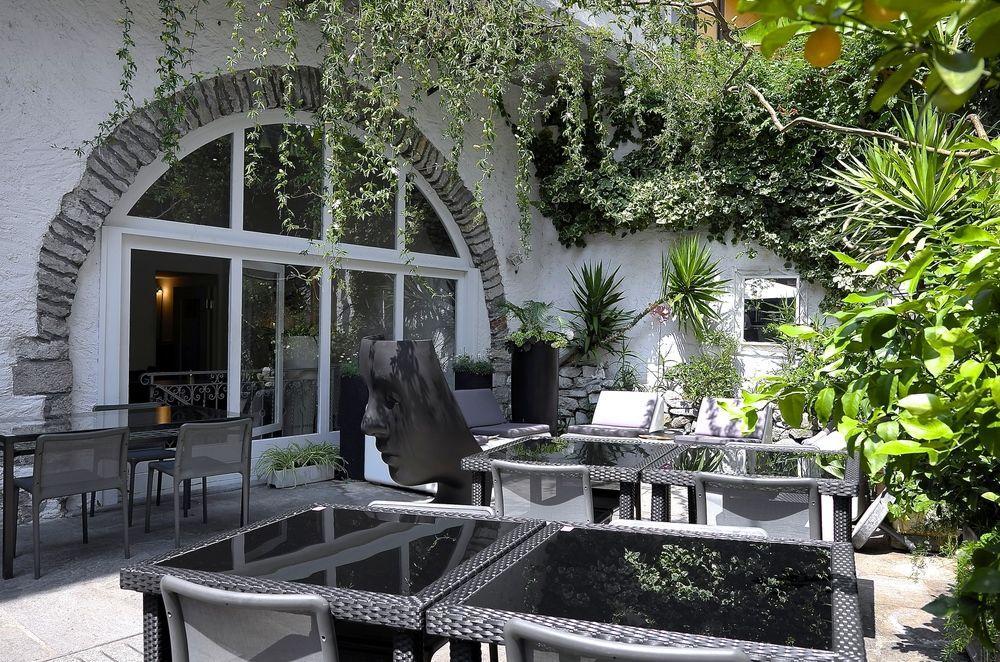Caffè Dell'arte Boutique
